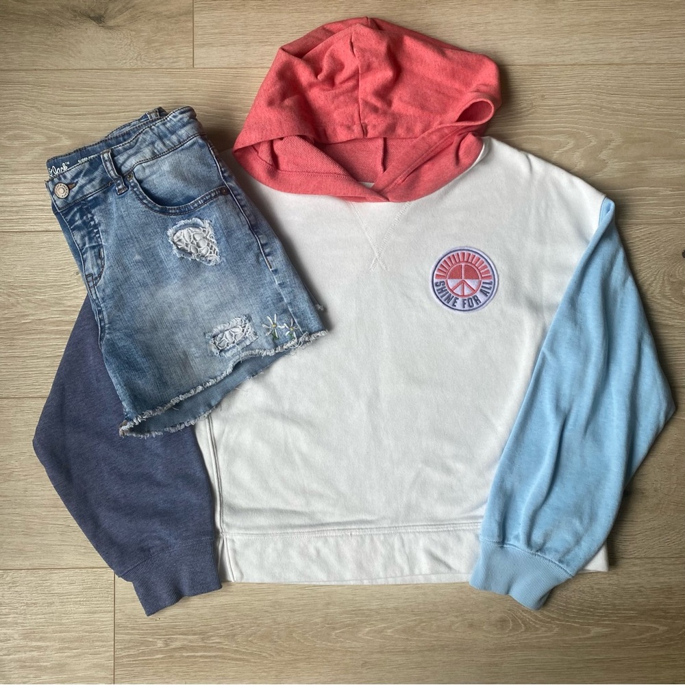 14/16 Sweatshirt & Shorts Bundle